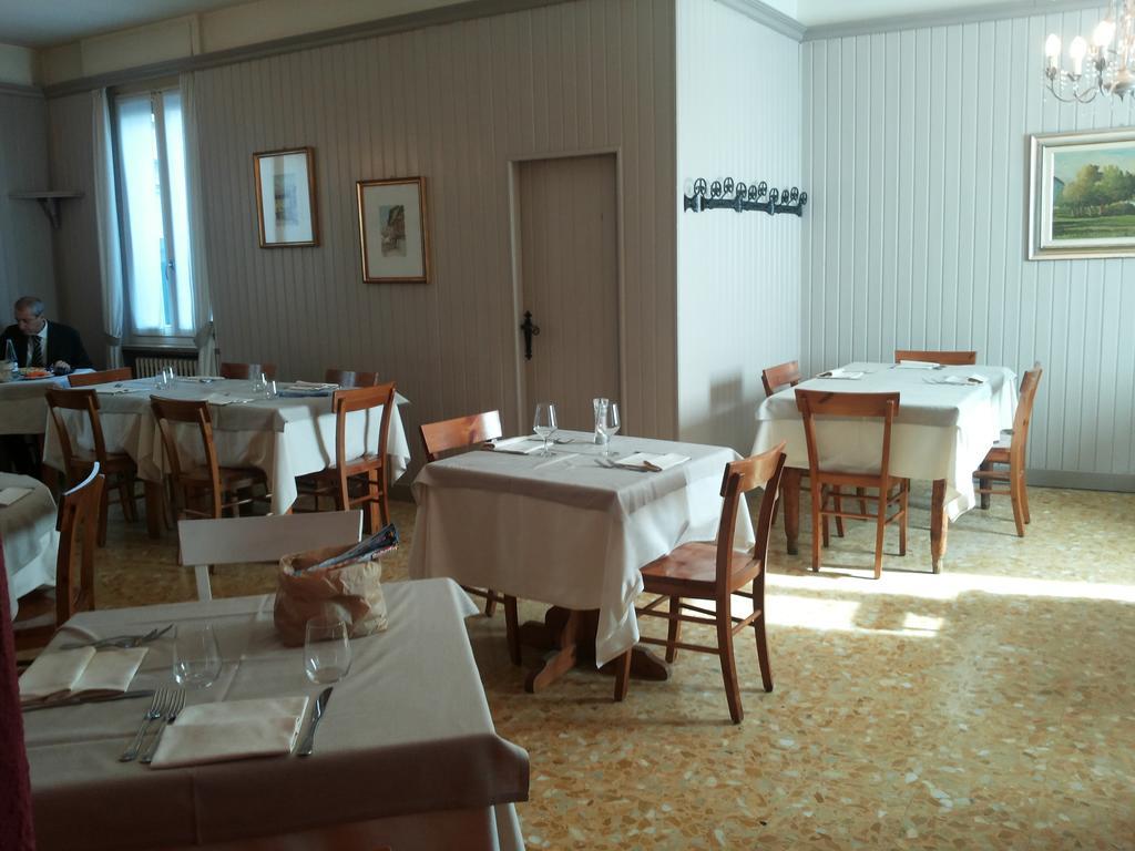 Albergo Il Gembro Sondrio Buitenkant foto